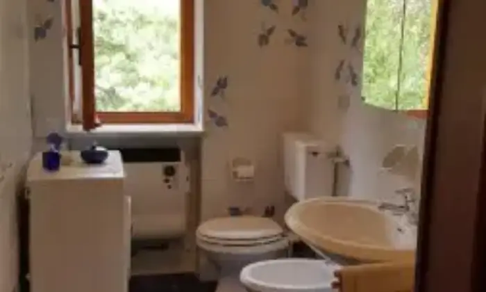 Rexer-Viola-Tranquillo-bilocale-BAGNO