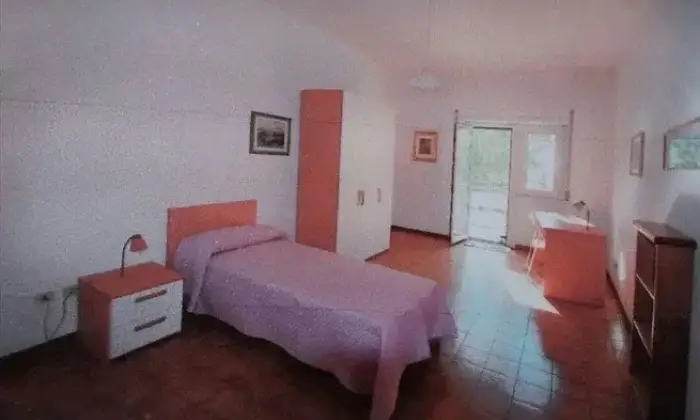 Rexer-Roma-Stanza-singola-CAMERA-DA-LETTO