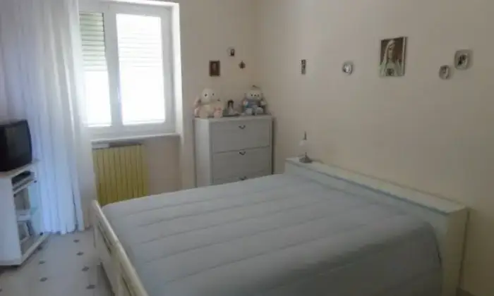 Rexer-Santa-Maria-Capua-Vetere-Quadrilocale-via-Vincenzo-Salzillo-Santa-Maria-Capua-Vetere-CAMERA-DA-LETTO