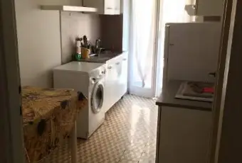 Rexer-Roma-Appartamento-per-studenti-CUCINA