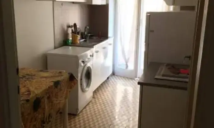 Rexer-Roma-Appartamento-per-studenti-CUCINA