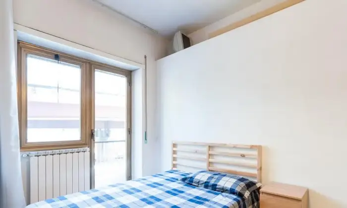 Rexer-Roma-Stanza-doppia-anche-uso-singola-CAMERA-DA-LETTO