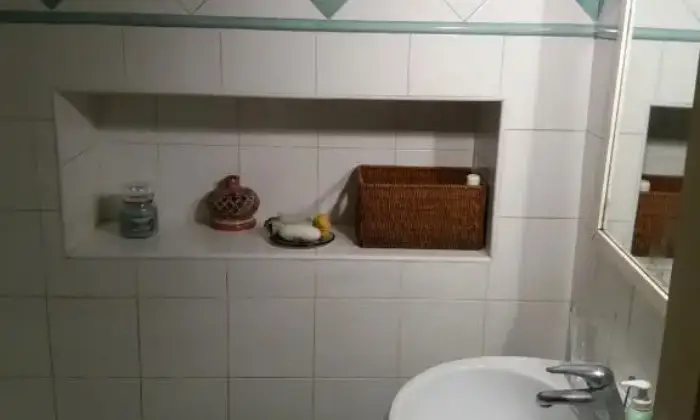 Rexer-Isola-del-Giglio-Monolocale-mare-BAGNO
