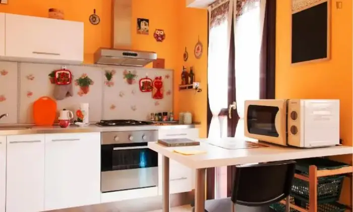 Rexer-Milano-Superb-apartment-with-bedrooms-double-CAMERA-DA-LETTO
