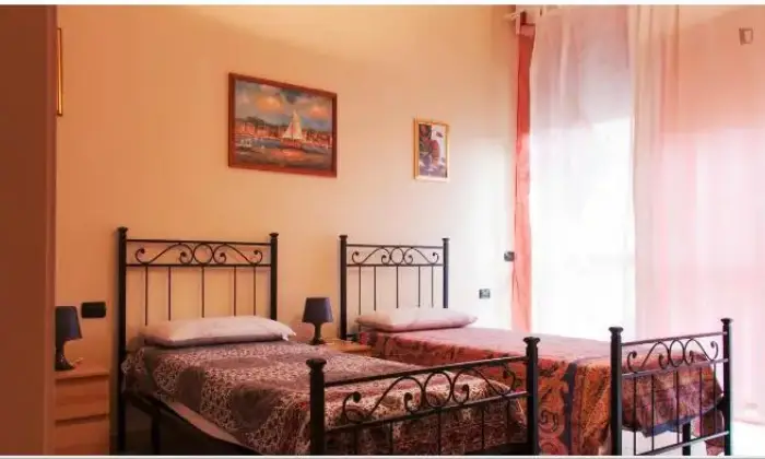 Rexer-Milano-Superb-apartment-with-bedrooms-double-CAMERA-DA-LETTO