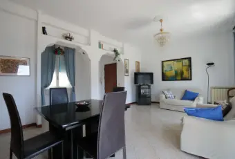 Rexer-Roma-Appartamento-vista-mare-SALONE