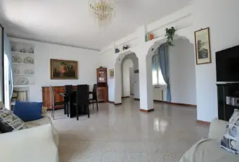 Rexer-Roma-Appartamento-vista-mare-SALONE