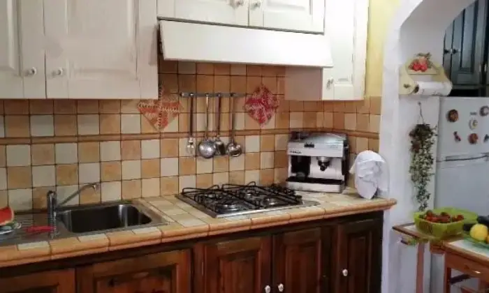 Rexer-Cuglieri-Appartamento-indipendente-CUCINA