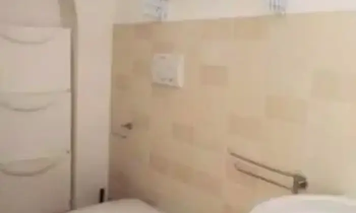 Rexer-Sassari-Monolocale-arredato-BAGNO