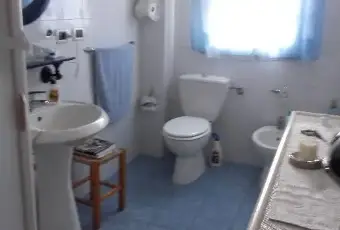 Rexer-Giarre-Panoramico-quadrilocale-BAGNO