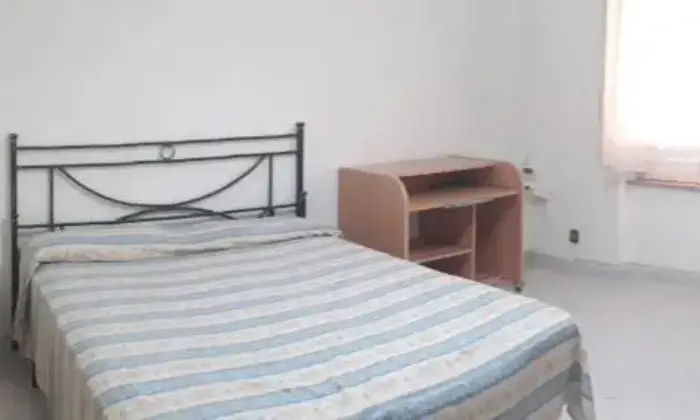 Rexer-Palermo-stanze-per-studenti-infermieri-CAMERA-DA-LETTO