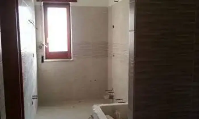 Rexer-Marano-di-Napoli-Trilocale-in-ristrutturazione-BAGNO