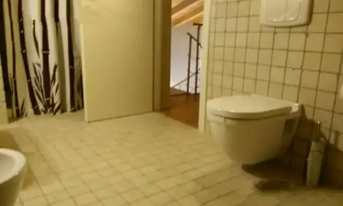 Rexer-Rovato-Elegante-mansarda-BAGNO