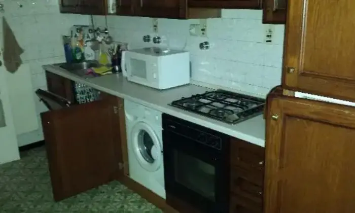 Rexer-Genova-Quadrilocale-in-zona-centrale-CUCINA