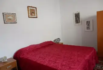 Rexer-Uggiano-la-Chiesa-Luminoso-trilocale-CAMERA-DA-LETTO