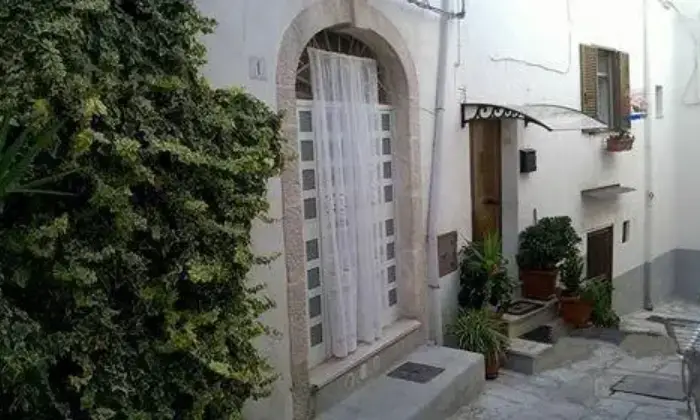 Rexer-Ostuni-Monolocale-indipendente-ALTRO
