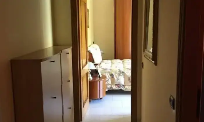 Rexer-Borgia-Appartamento-ristrutturato-CAMERA-DA-LETTO