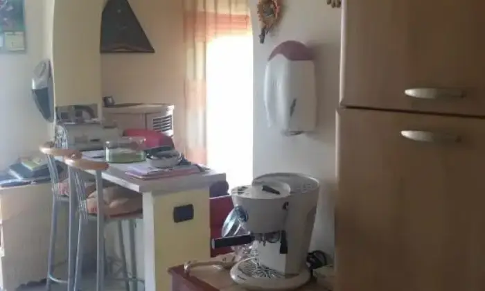 Rexer-Borgia-Appartamento-ristrutturato-CUCINA