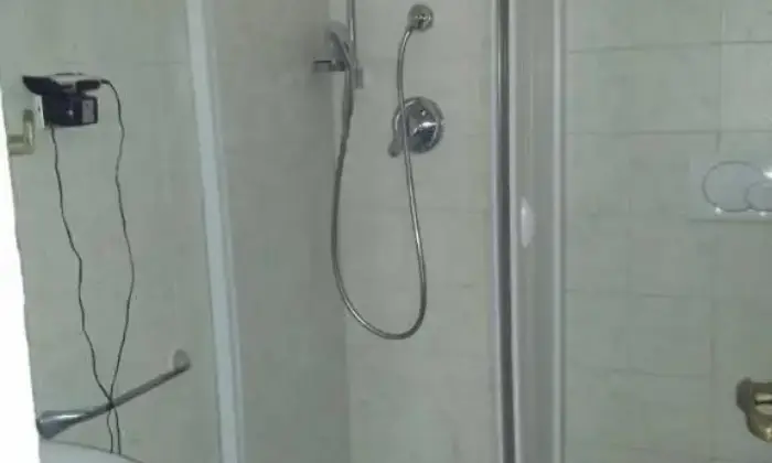 Rexer-Bari-Ampia-stanza-singola-BAGNO