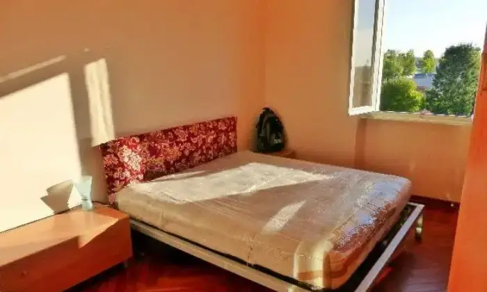 Rexer-Biella-Ampio-e-confortevole-trilocale-ristrutturato-CAMERA-DA-LETTO