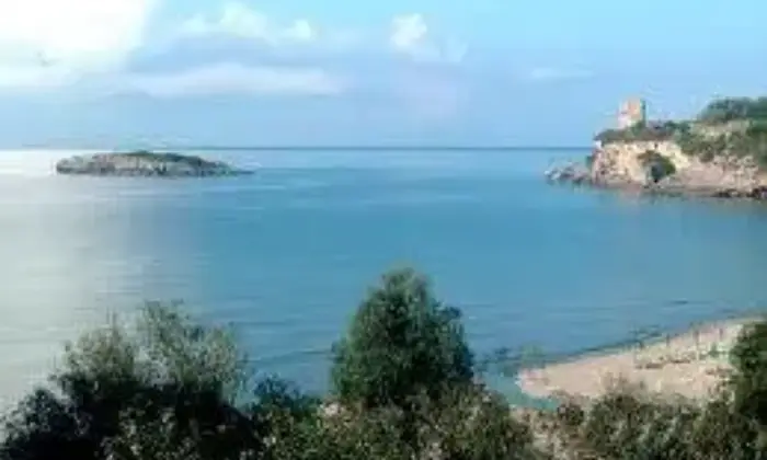 Rexer-Camerota-Grazioso-bilocale-vista-mare-con-posto-auto-ALTRO