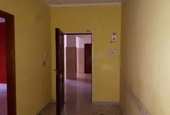 Rexer-Casoria-Ampio-e-luminoso-appartamento-uso-studioufficio-INGRESSO