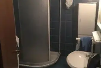 Rexer-Napoli-Camere-singole-o-doppie-in-residenza-Parthenope-in-condivisione-BAGNO
