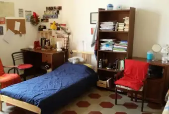 Rexer-Pisa-Camere-in-villetta-indipendente-CAMERA-DA-LETTO