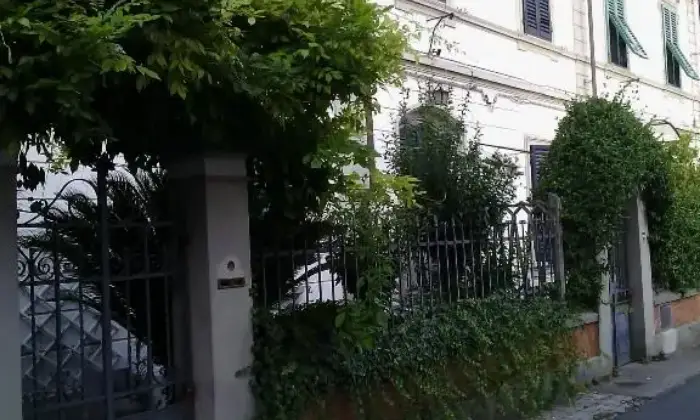 Rexer-Pisa-Camere-in-villetta-indipendente-ALTRO