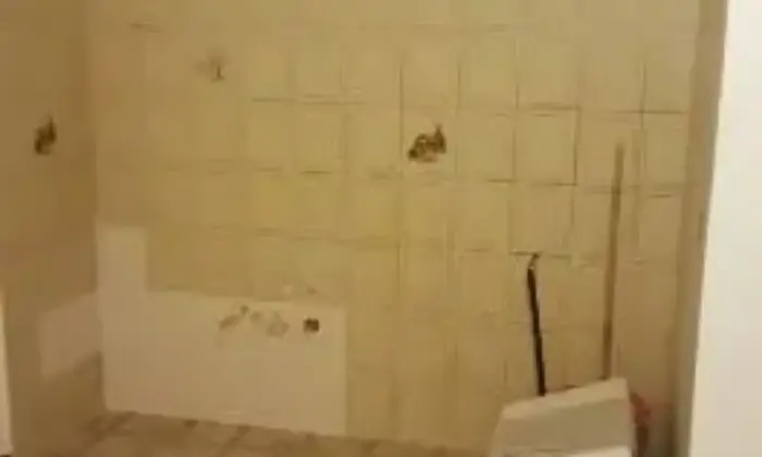 Rexer-Agropoli-Affitto-di-bilocale-in-via-Calcedonio-Giordano-Agropoli-CUCINA