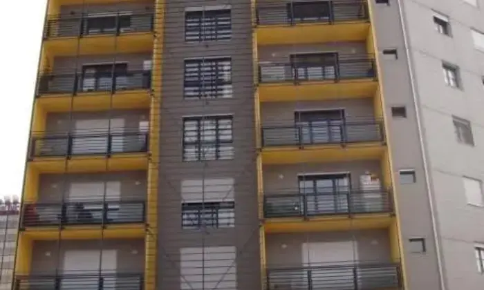 Rexer-lodi-Monolocale-spazioso-e-silenzioso-ALTRO