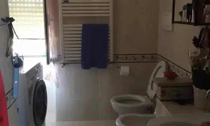 Rexer-Roma-Stanze-per-studentesse-BAGNO
