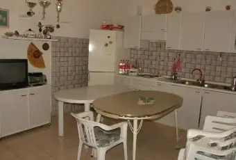 Rexer-Gioiosa-Marea-Appartamento-in-Residence-CUCINA