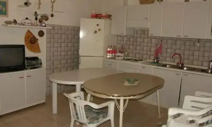 Rexer-Gioiosa-Marea-Appartamento-in-Residence-CUCINA