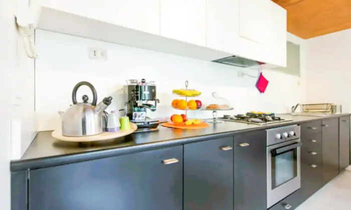 Rexer-Milano-Luminosissimo-loft-nel-verde-CUCINA