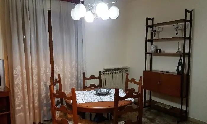 Rexer-Cremona-Appartamento-ammobiliato-tutto-compreso-SALONE