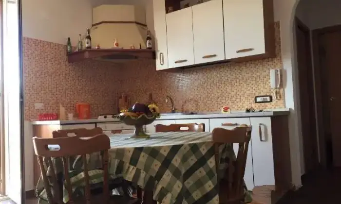 Rexer-Casalvecchio-Siculo-Bilocale-per-chi-ama-il-mare-e-la-montagna-CUCINA