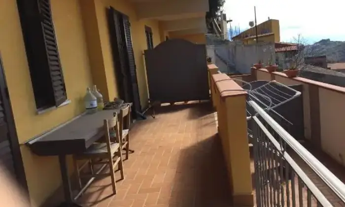 Rexer-Casalvecchio-Siculo-Bilocale-per-chi-ama-il-mare-e-la-montagna-BALCONE