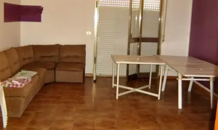 Rexer-Santa-Croce-Camerina-Attico-in-affitto-SALONE