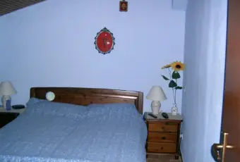Rexer-Gravere-Casa-semindipendente-no-spese-CAMERA-DA-LETTO
