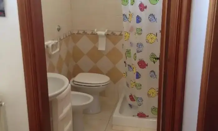 Rexer-Chieti-Appartamento-studenti-BAGNO