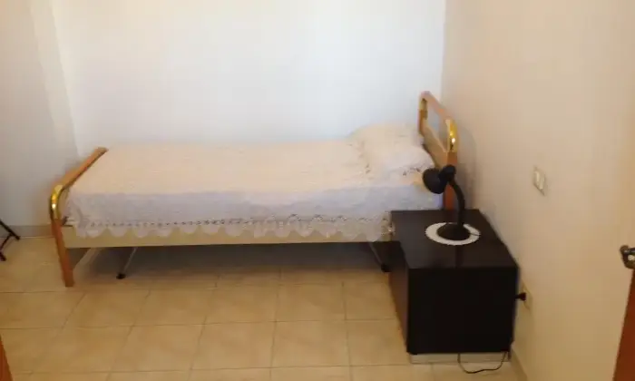 Rexer-Chieti-Appartamento-studenti-CAMERA-DA-LETTO