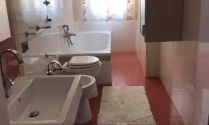 Rexer-Marsala-I-appartamento-con-veranda-di-mq-ristrutturato-BAGNO