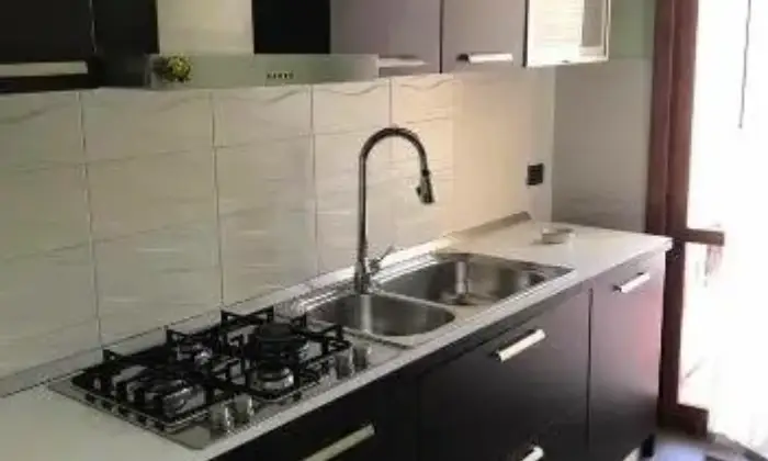 Rexer-Marsala-I-appartamento-con-veranda-di-mq-ristrutturato-CUCINA