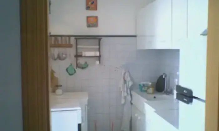 Rexer-Pollina-Quadrilocale-in-vendita-in-Ss-Bis-Pollina-CUCINA