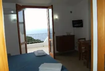 Rexer-Gioiosa-Marea-Monolocale-posti-letto-CAMERA-DA-LETTO