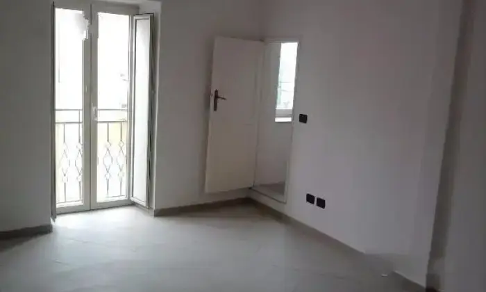 Rexer-Messina-Appartamentino-zona-tremestieri-ristrutturato-mq-SALONE