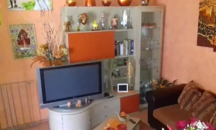 Rexer-Cerda-Casa-indipendente-Vani-finemente-arredata-SALONE