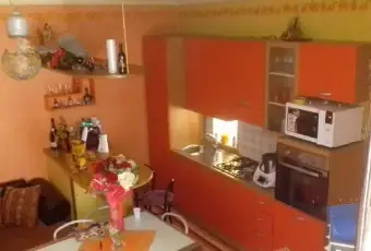 Rexer-Cerda-Casa-indipendente-Vani-finemente-arredata-CUCINA