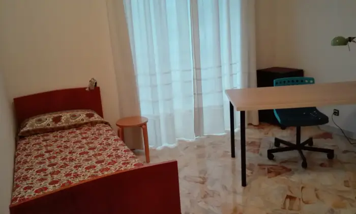 Rexer-CATANIA-ZONA-LINCOLN-CAMERE-SINGOLE-CAMERA-DA-LETTO